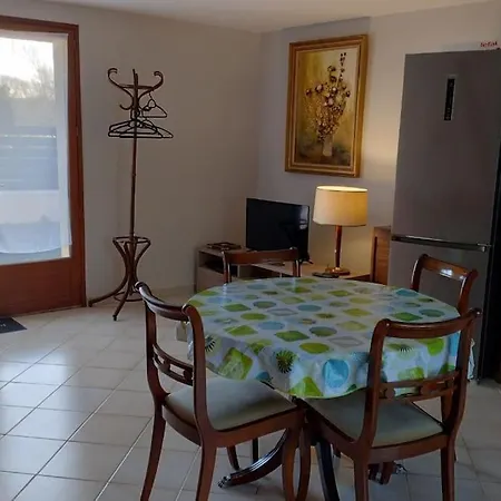Holiday home Maison De L'epinette Au Calme En Bord De Cayeux-sur-Mer