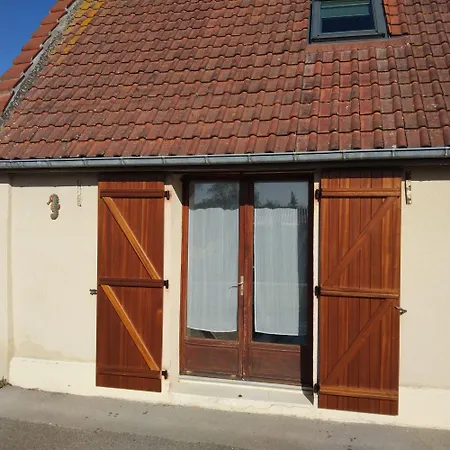 Holiday home Maison De L'epinette Au Calme En Bord De *