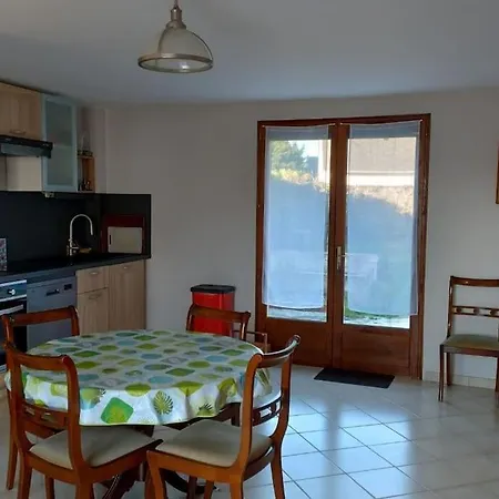 Maison De L'épinette Au Calme En Bord De *